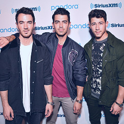 Jonas Brothers | POPSUGAR Celebrity